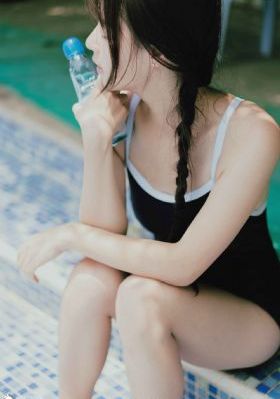 欧美精美一区二区_720在线播放观看