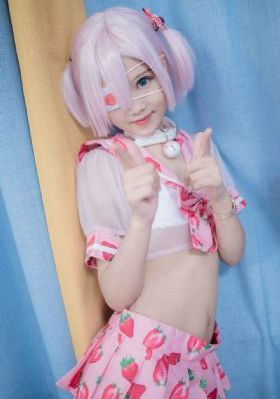 欧美最火女性泳衣2022_HD日韩免费观看