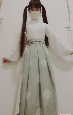 亚洲日日摸夜夜添夜夜添_超清高清完整版播放